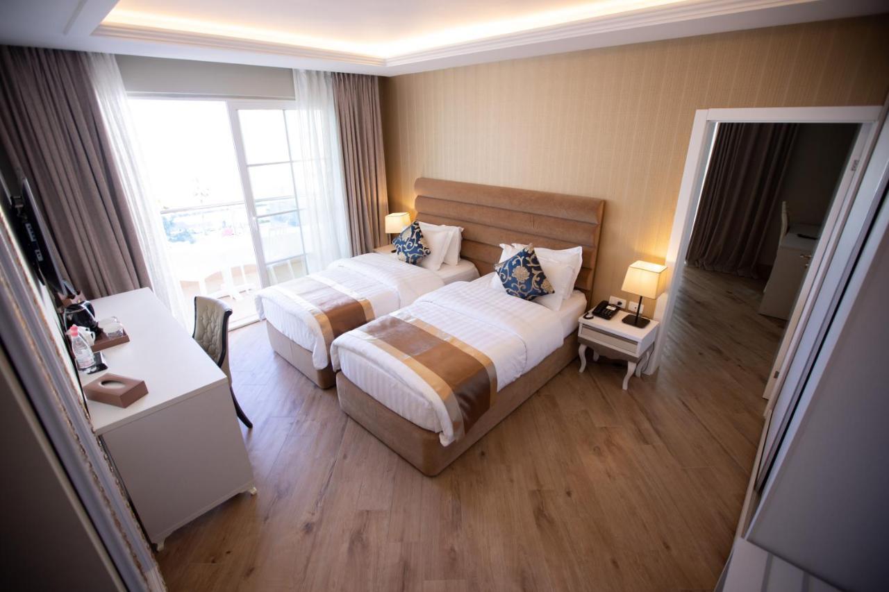 Grand Blue Fafa Resort & Spa Kryemëdhenji Exterior foto